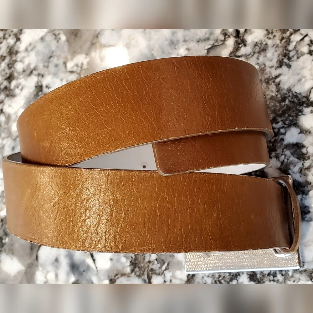 Streets Ahead Western Turquise Bead Ornate Silver Buckle Brown Leather Belt Lg